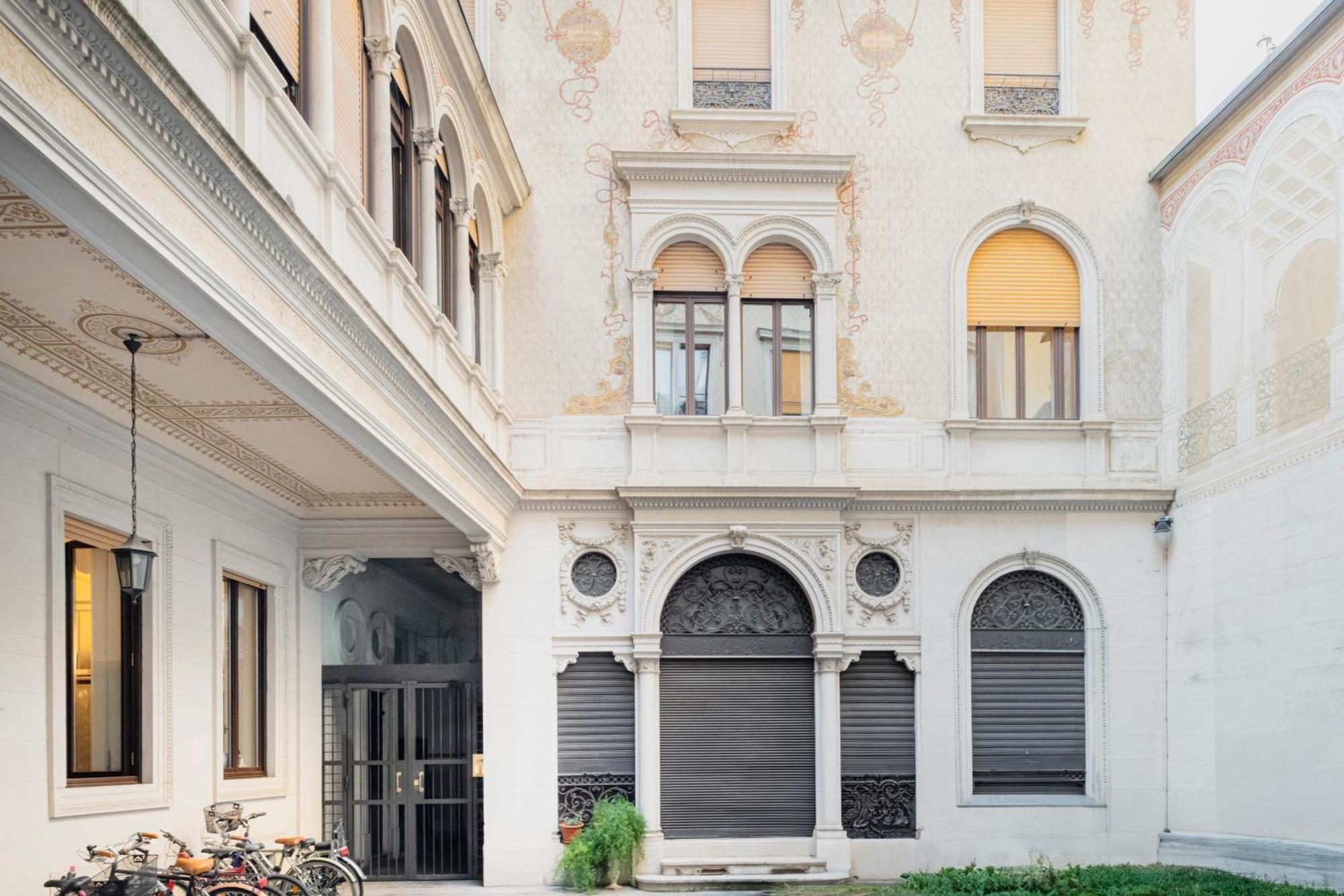 Easylife - Accogliente Monolocale In Via Torino, Posizione Perfetta Per Scoprire La Citta Lägenhet Milano Exteriör bild