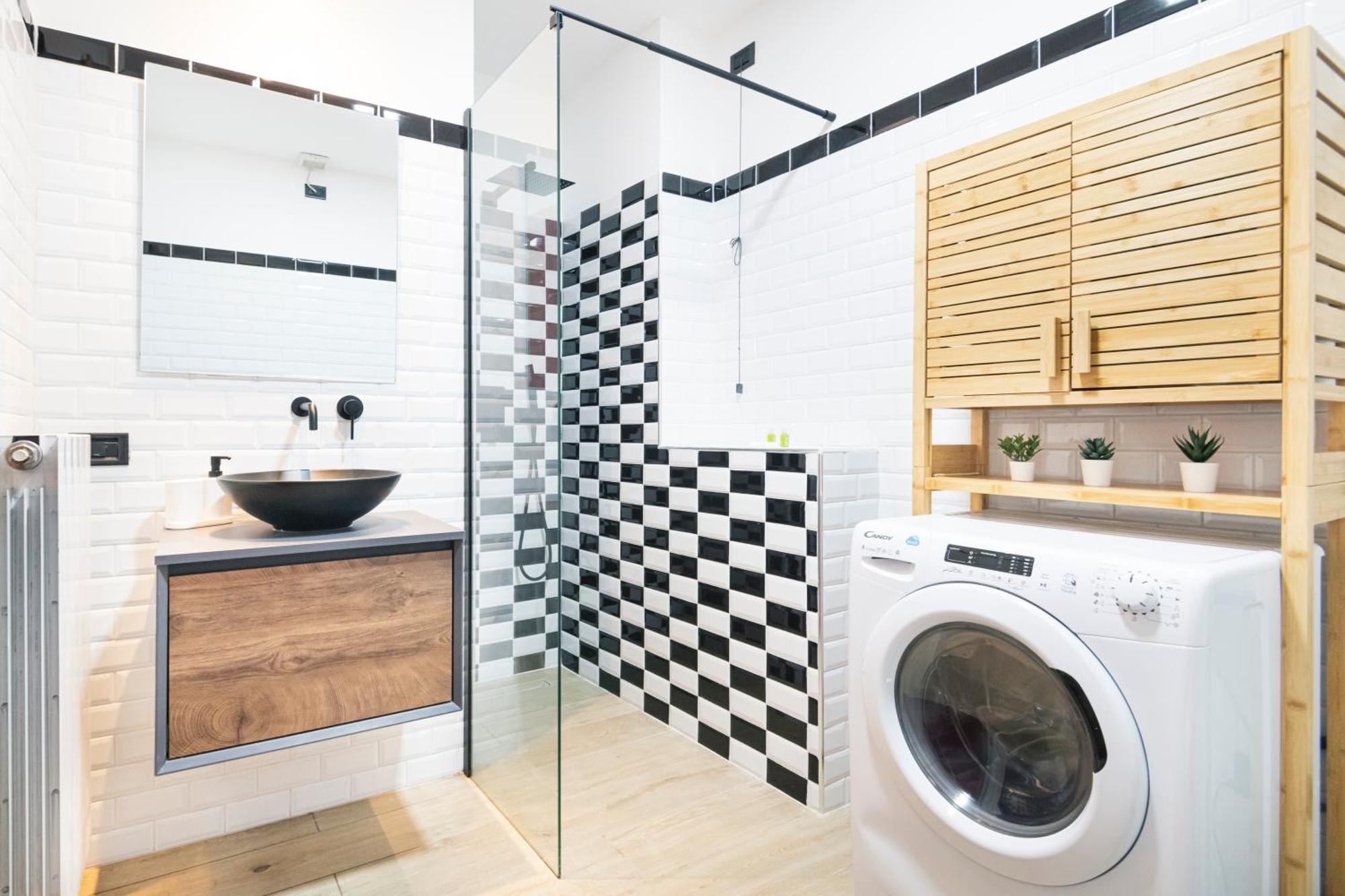 Easylife - Accogliente Monolocale In Via Torino, Posizione Perfetta Per Scoprire La Citta Lägenhet Milano Exteriör bild