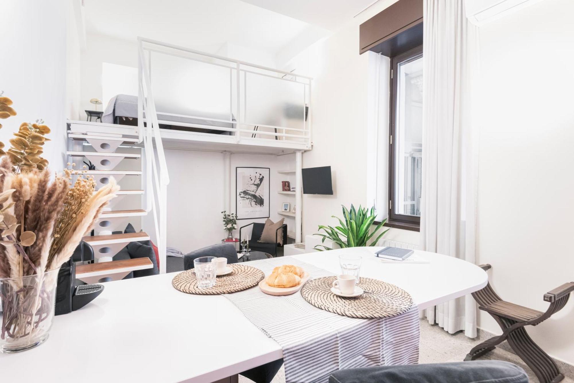 Easylife - Accogliente Monolocale In Via Torino, Posizione Perfetta Per Scoprire La Citta Lägenhet Milano Exteriör bild